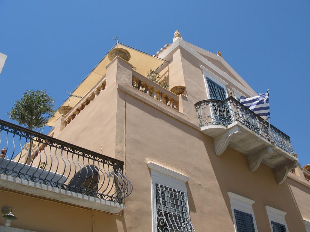 Hotel Arhontiko Ermoupolis Habitación foto